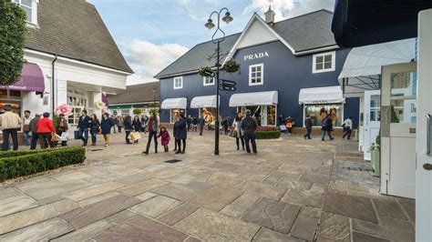 london factory outlet bicester village.